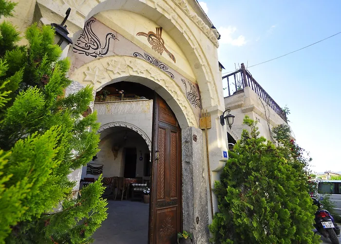 Kismet Cave House