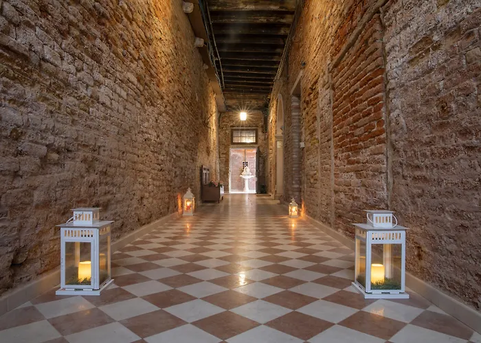 Dimora Al Doge Beato Canal View Venice