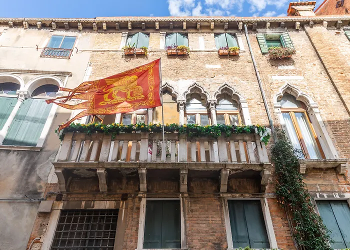 Dimora Al Doge Beato Canal View Venice