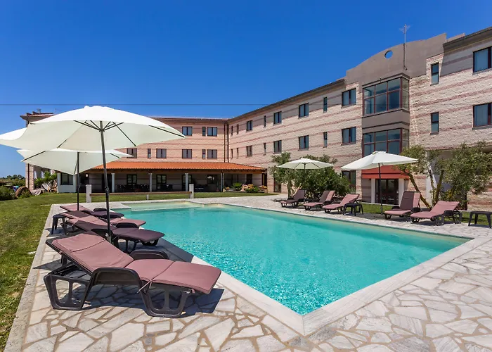 Rodia Inn
