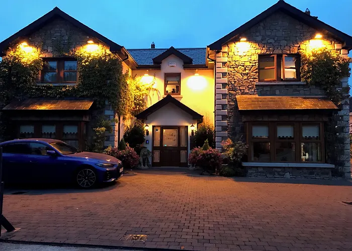 Avlon House Bed And Breakfast