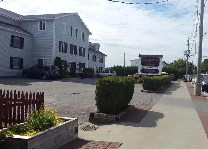 St Andrews Inn & Suites