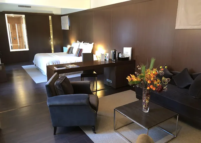 Les Pleiades Hotel-Spa-Restaurant