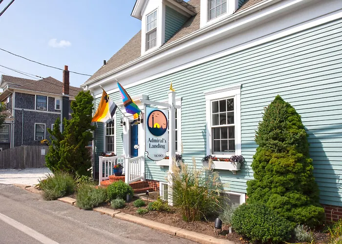 Admiral'S Landing (Adults Only)