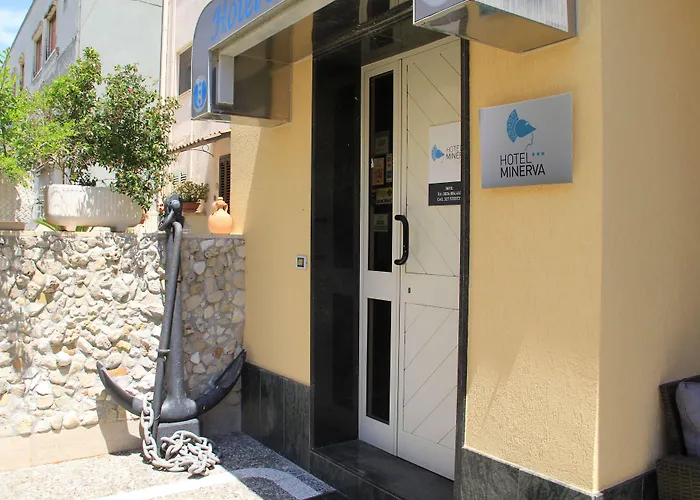 Hotel Minerva