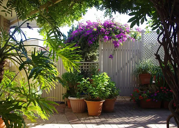 Astoria Retreat Bed & Breakfast Perth