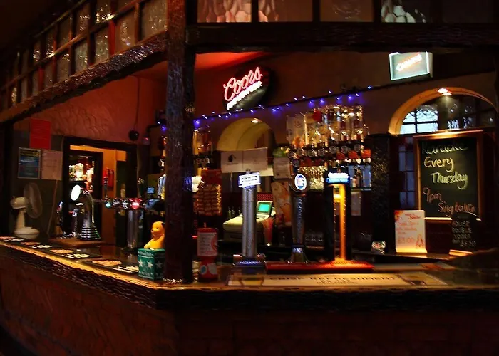 Dickens Bar & Inn