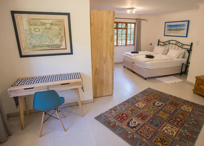Hout Bay Lodge