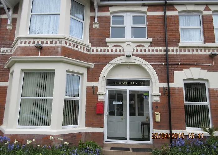 Waverley B & B