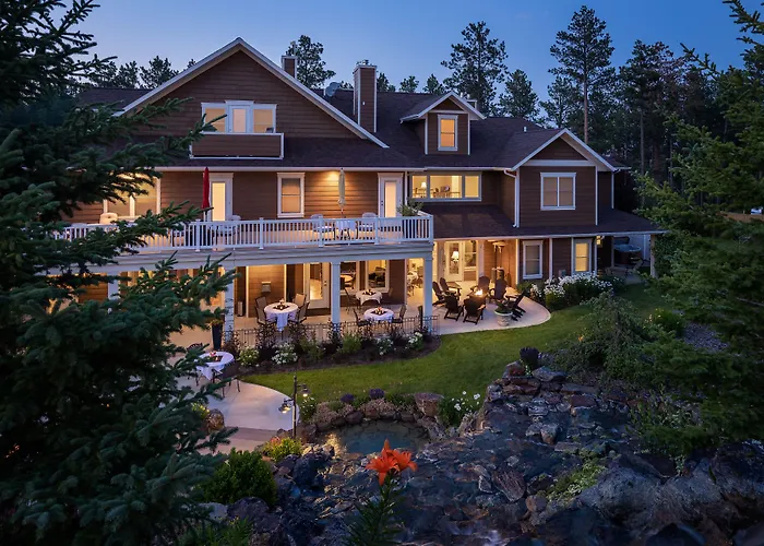 Summer Creek Inn