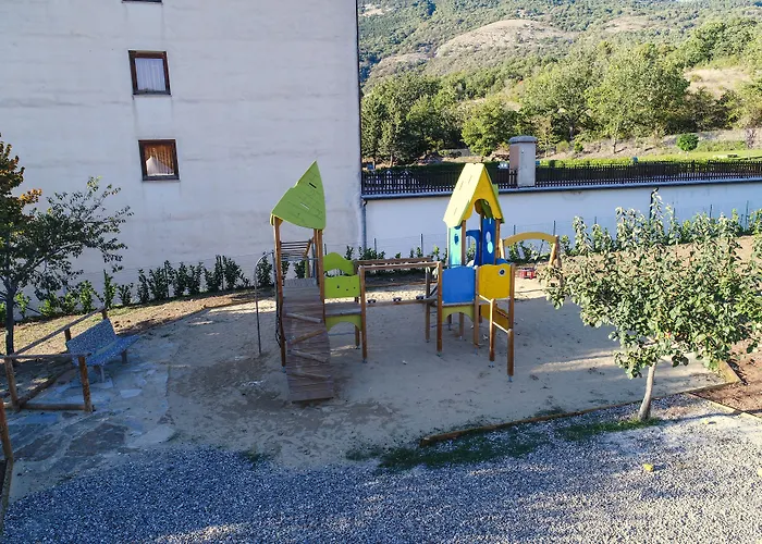 Hotel Kiris