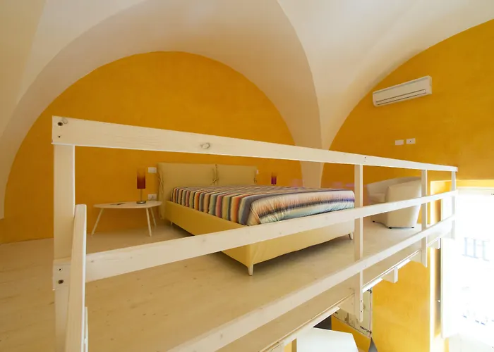 Bed and Breakfast Relais Carlo V - Palazzo Storico Gallipoli