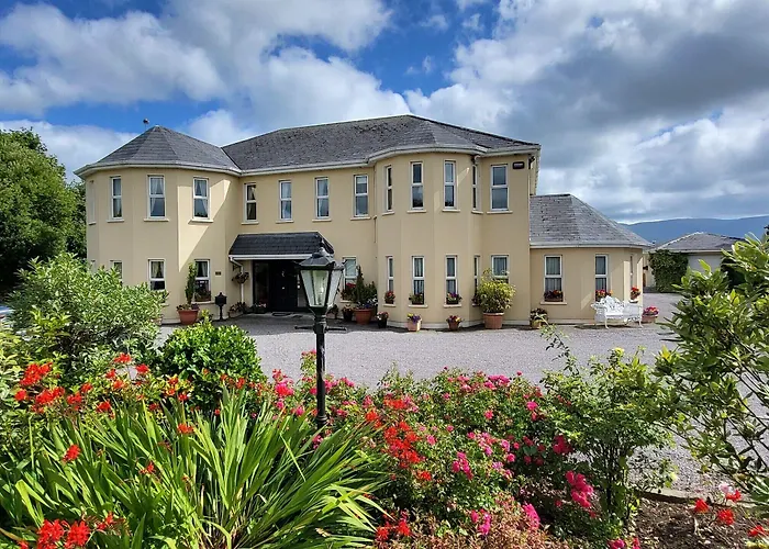 Brook Manor Lodge
