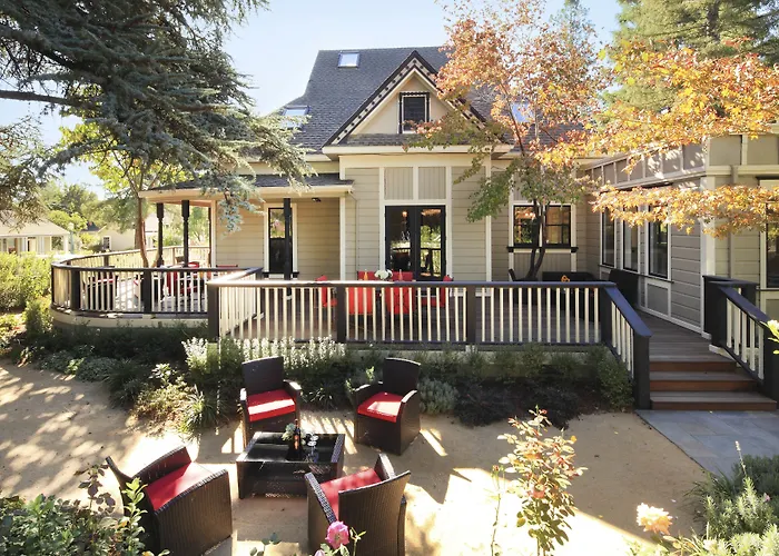 The Grape Leaf Inn