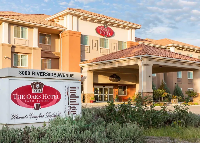The Oaks Hotel & Suites