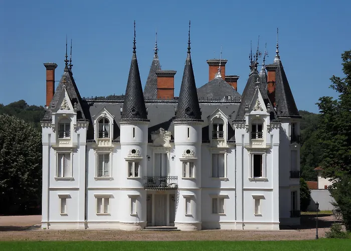 Chateau De La Motte