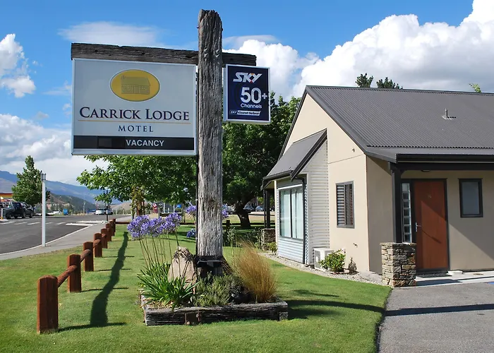 Carrick Lodge Motel