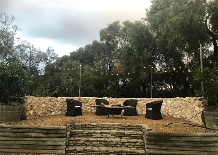 Amande Bed And Breakfast