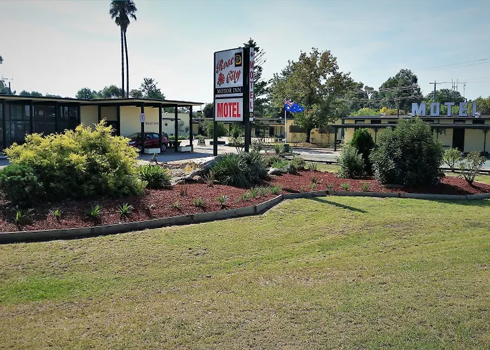 Rose City Motor Inn