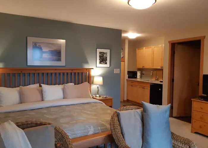 Reef Point Oceanfront Bed And Breakfast