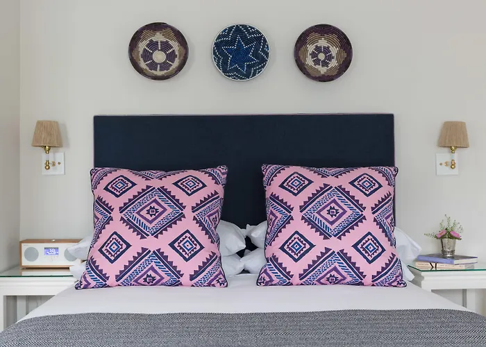 The Christopher, The Edgartown Collection