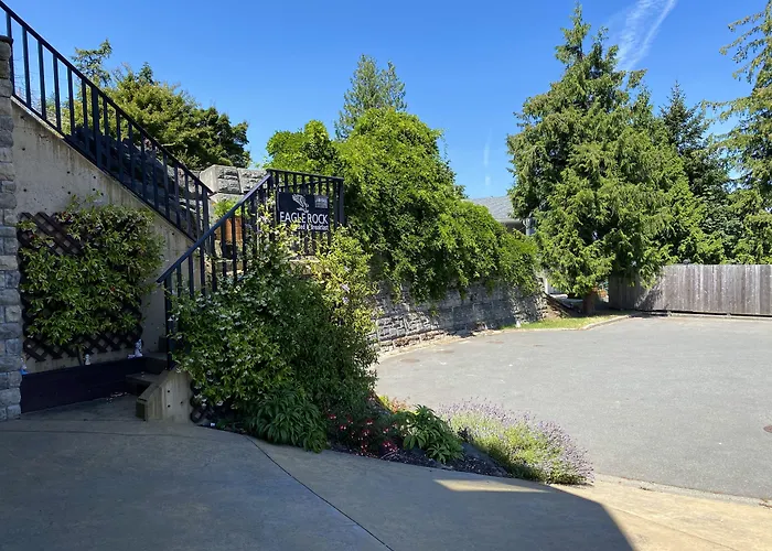 Eagle Rock Bed And Breakfast