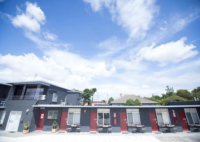 Siesta Central Apartments