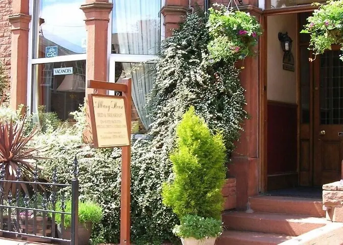 Albany House