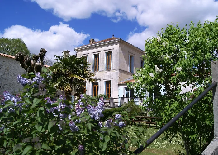 Domaine La Fontaine B&B Soubran