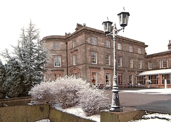 Shaw Hill Hotel Golf And Country Club