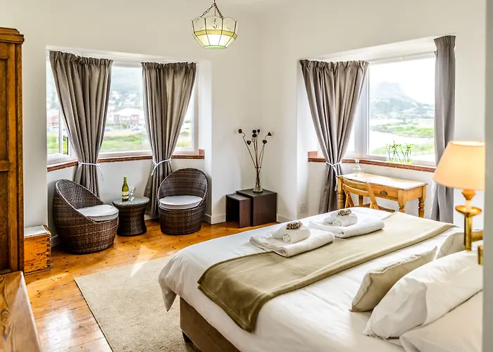 The Muize Bed & Breakfast Muizenberg