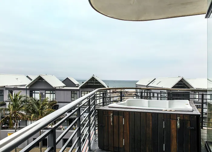 Point Waterfront Apartments