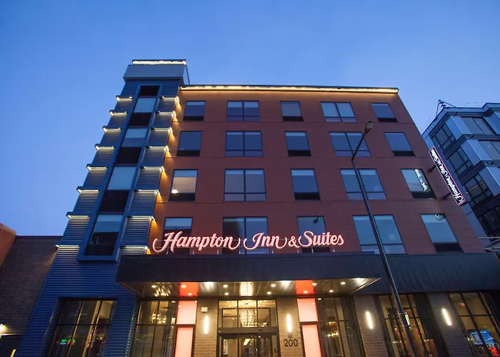 Hampton Inn & Suites St. Paul Downtown