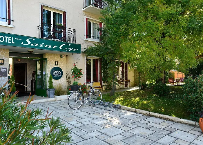 Hôtel Saint Cyr