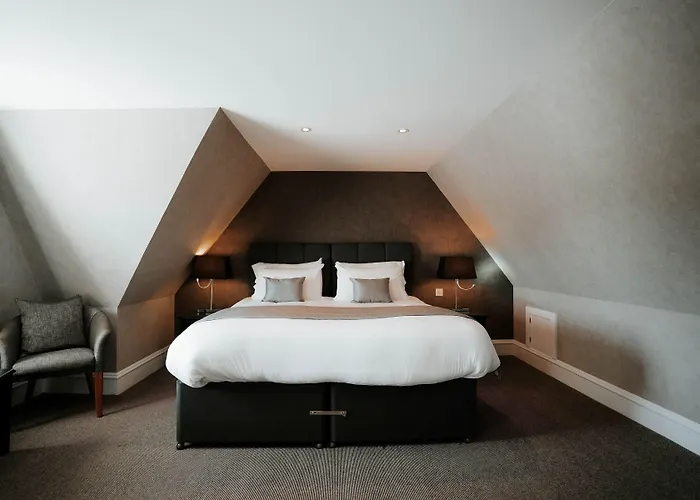 New Inn Hotel