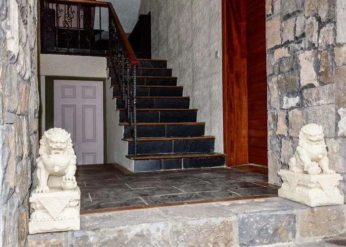 Vintage Lodge Quatre Bornes