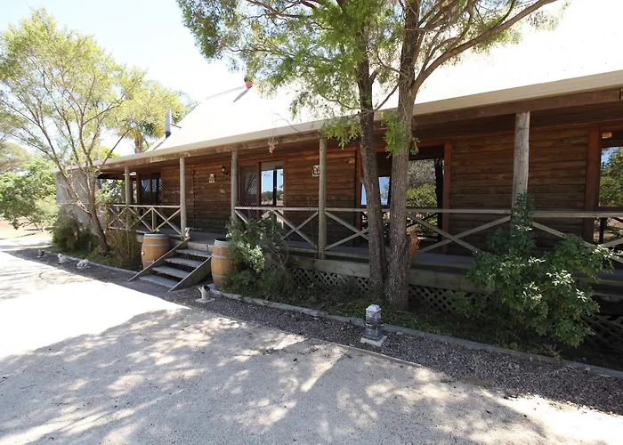 Silverpoint Estate Pokolbin