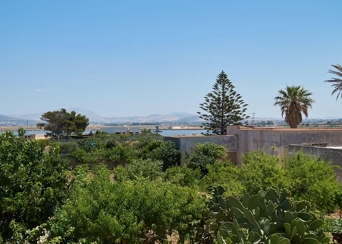 Bed and Breakfast Casolare Nelle Saline Torre Nubia
