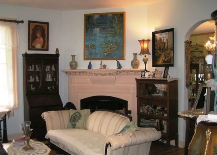 Armistead Cottage Bed & Breakfast Newport