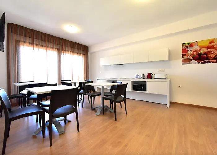 Trip Room & Breakfast