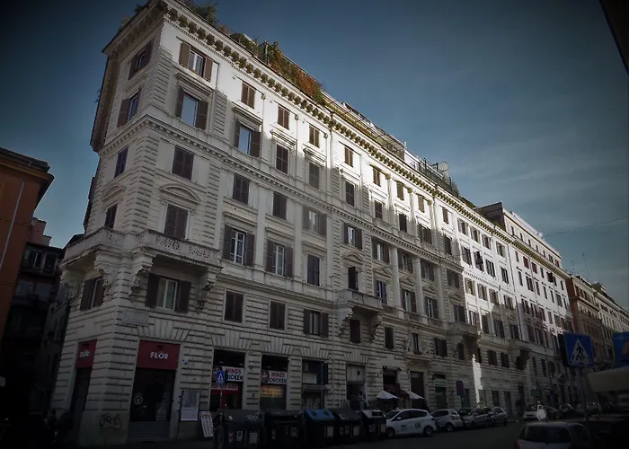 2 Passi Al Colosseo B&B