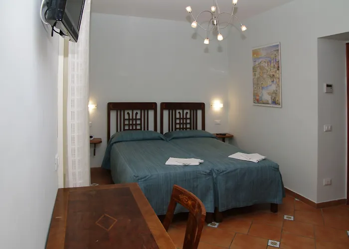 Dolcevitasorrento Guest House