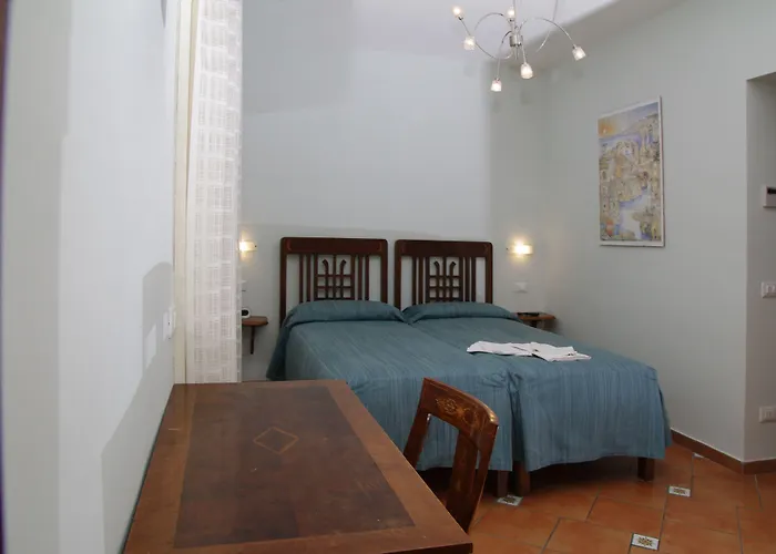 Dolcevitasorrento Guest House