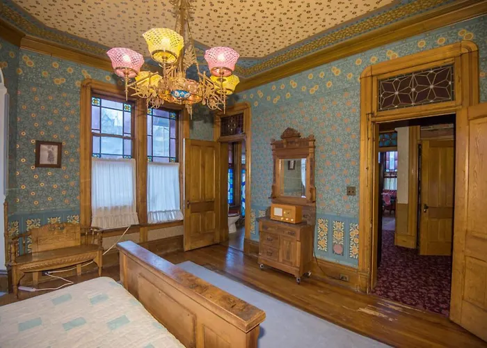 The Richards House