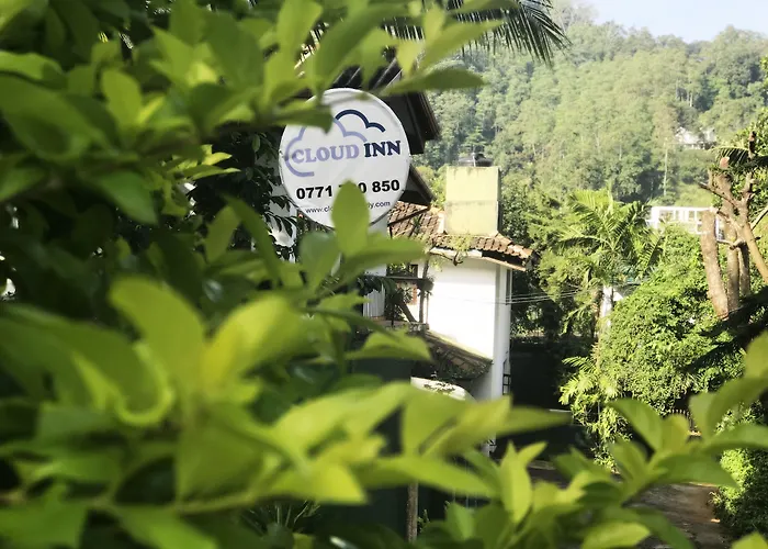 Cloud Inn Kandy Homestay - Near Temple Of Tooth