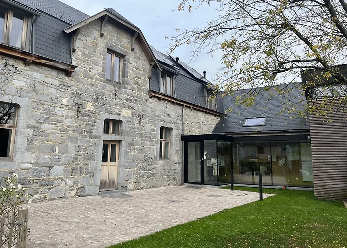Le Presbytere De Sautour