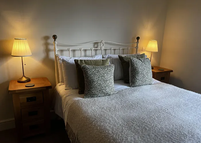 The White Hart Bed and Breakfast Alton 