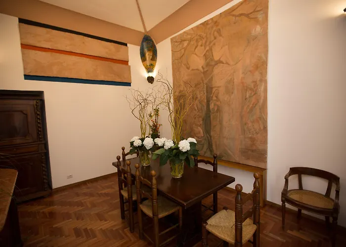 Ad2015 Guest House