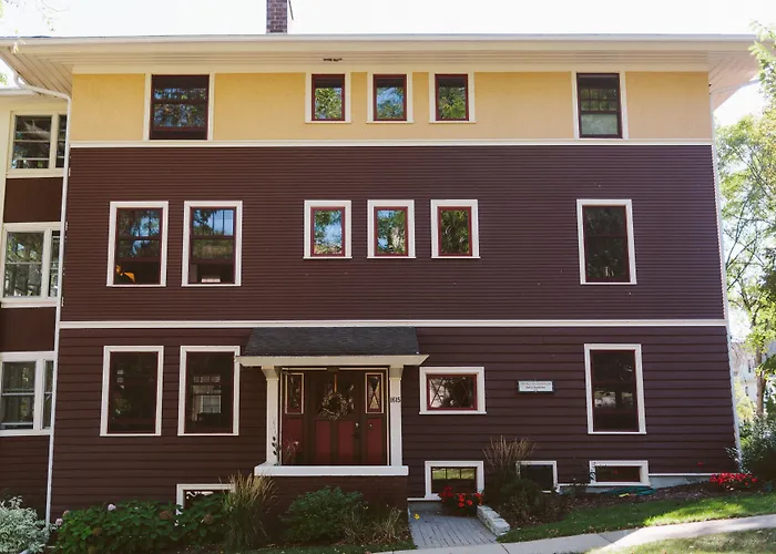 The Buckingham Inn Madison