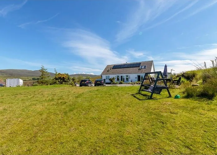 Burnside Cottage & Caravan Woodend Portree